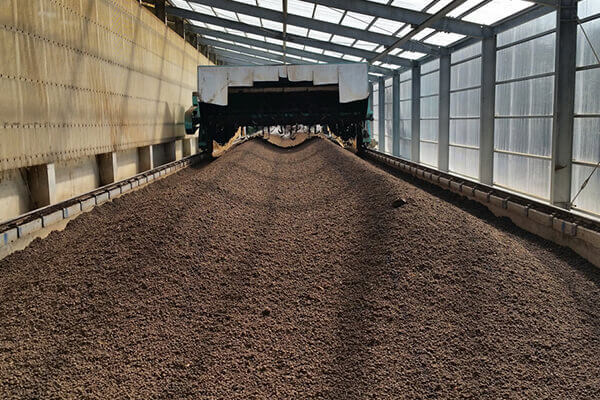 有機肥批發(fā)_生物有機肥批發(fā)_營養(yǎng)土批發(fā)