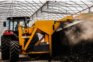 現在有機肥優點這么多,那是不是以后不要用復合肥了 現在有機肥優點這么多,那是不是以后不要用復合肥了